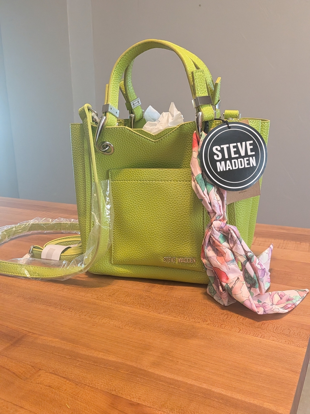 NWT Steve Madden Bkarta Green Satchel / Crossbody Bag with Scarf